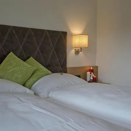 Апартаменти Flat Near Four Lifts In