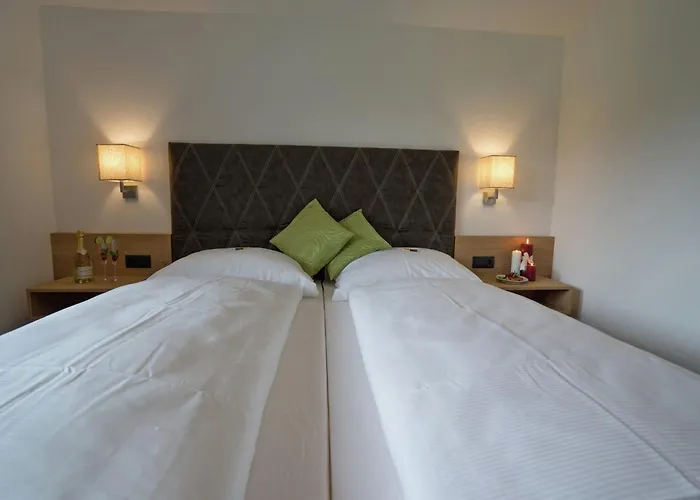 Flat Near Four Lifts In Daire Mayrhofen